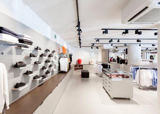 TOPCRET Baxab Blanco roto floor clothes store