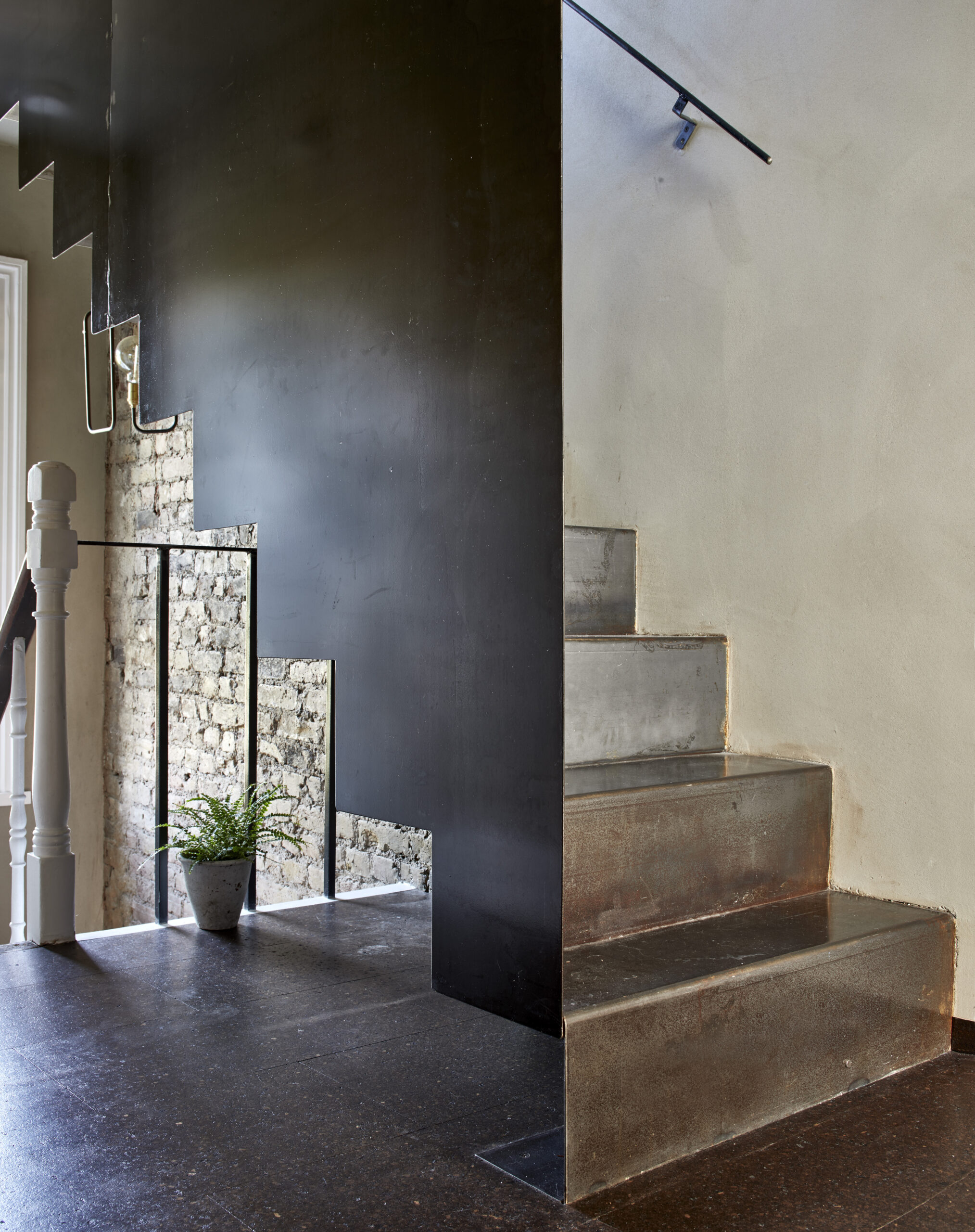 SAW-LEAF-©Edmund Sumne